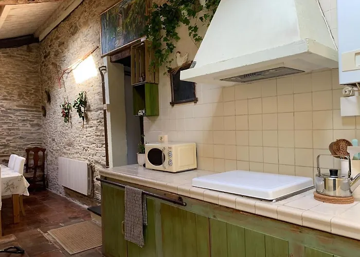 Casa Castro De Crecente * Valdoviño